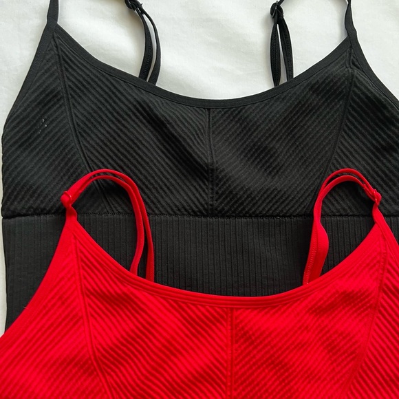 NWOT Set of PINK Victoria's Secret Crop Tops - Picture 3 of 14